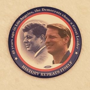 Vintage Al Gore 2000 Political Button